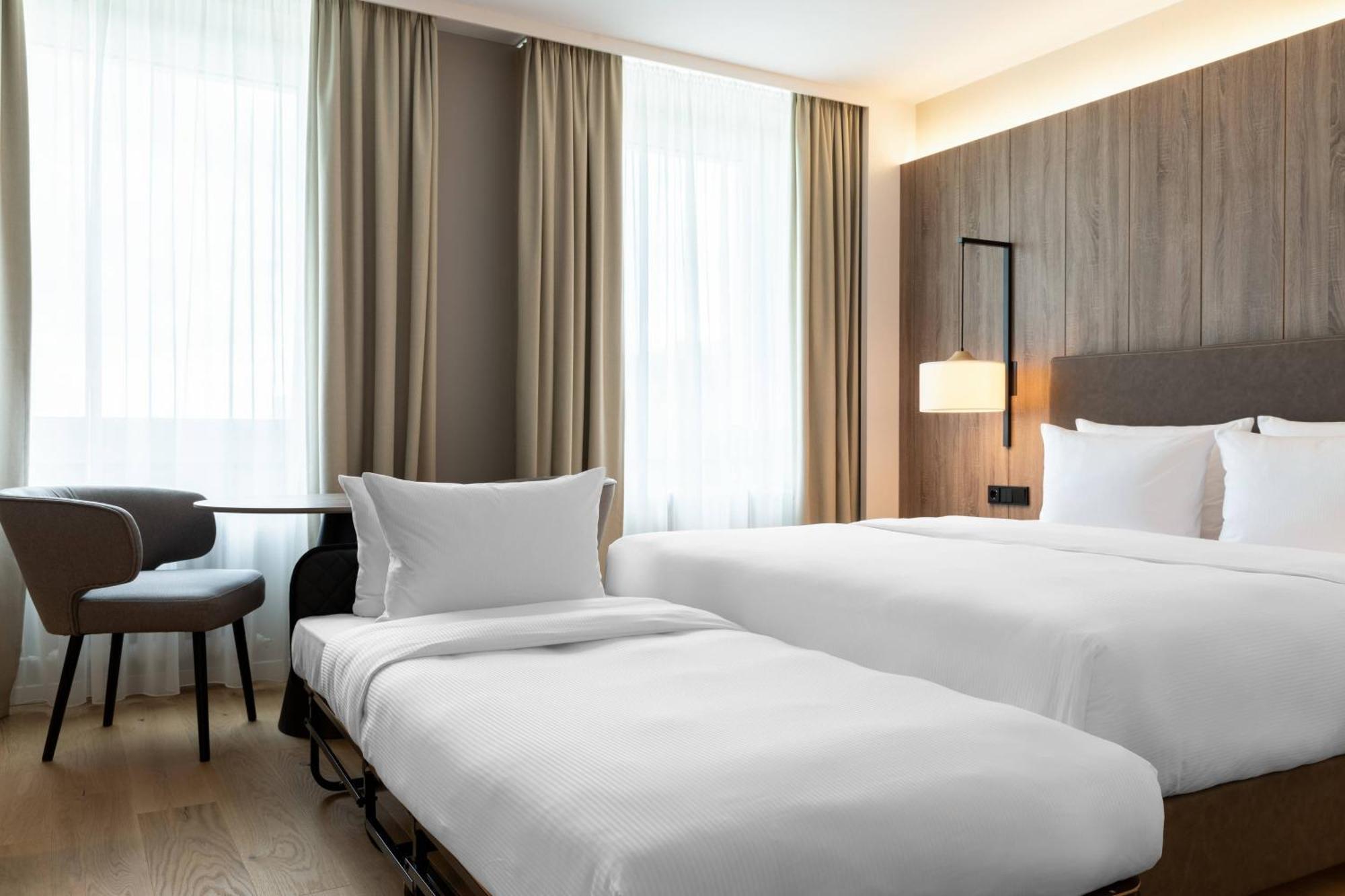 เอซี โฮเต็ล เบอร์ลิน ฮุมโบลไทน์ พาร์ค Hotel ภายนอก รูปภาพ